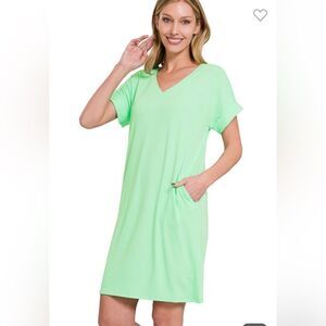 NEW! Green mint short sleeve v-neck dress